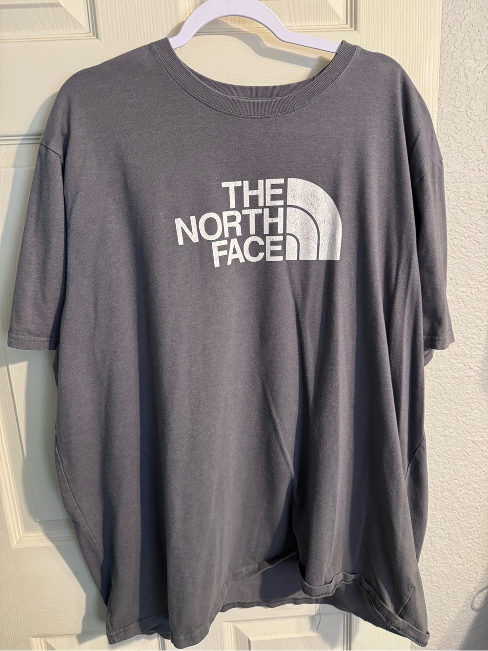 Men’s north face t shirt